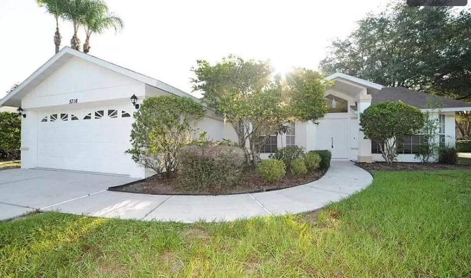 5716 FORESTER PINE COURT SARASOTA, FL 34243