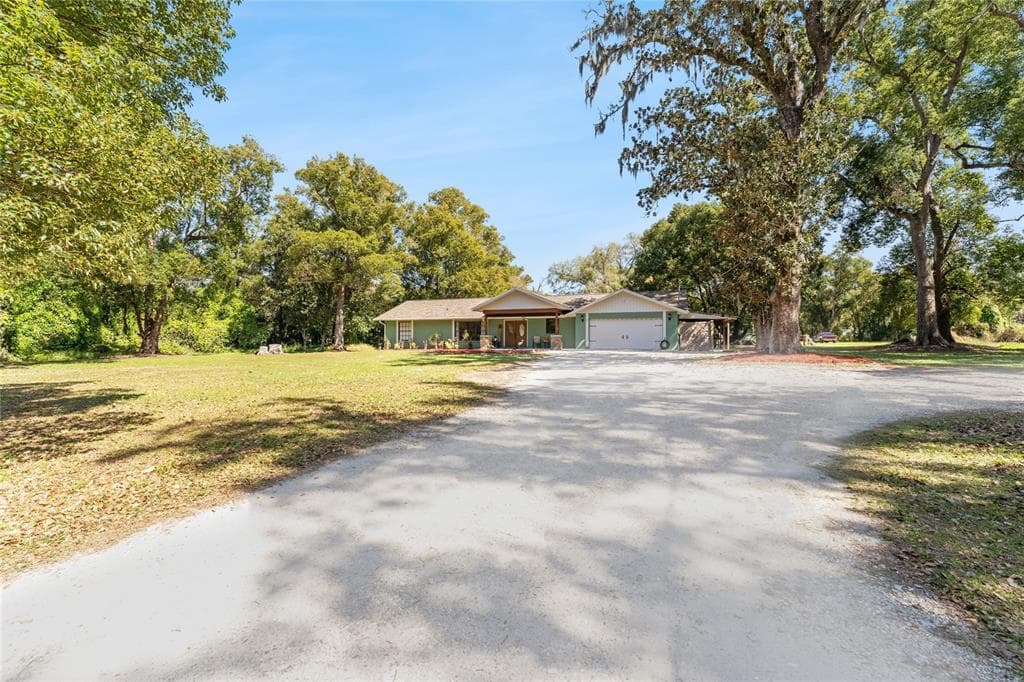 3535 MOORES LAKE ROAD DOVER, FL 33527