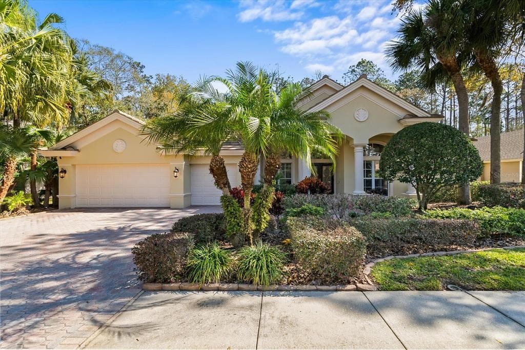 1615 EAGLES REACH TARPON SPRINGS, FL 34688
