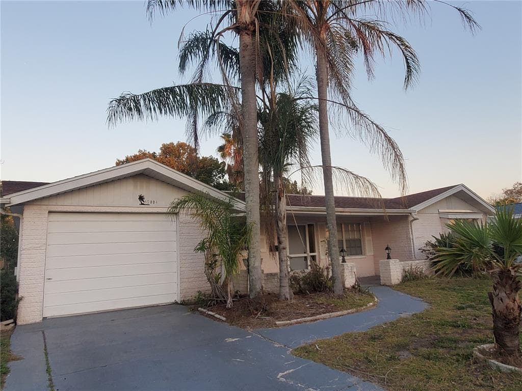 10804 KINGSBRIDGE ROAD PORT RICHEY, FL 34668