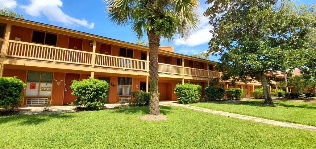 3200 RIVER RANCH BOULEVARD UNIT 244 LAKE WALES, FL 33867