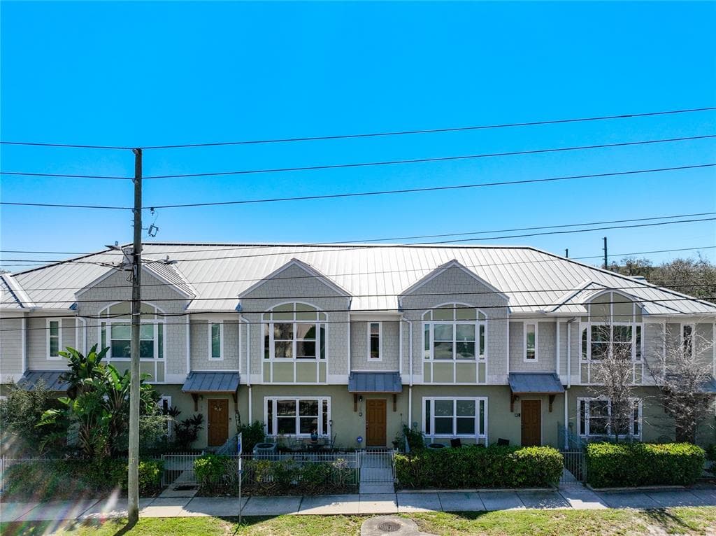 1275 DREW STREET CLEARWATER, FL 33755