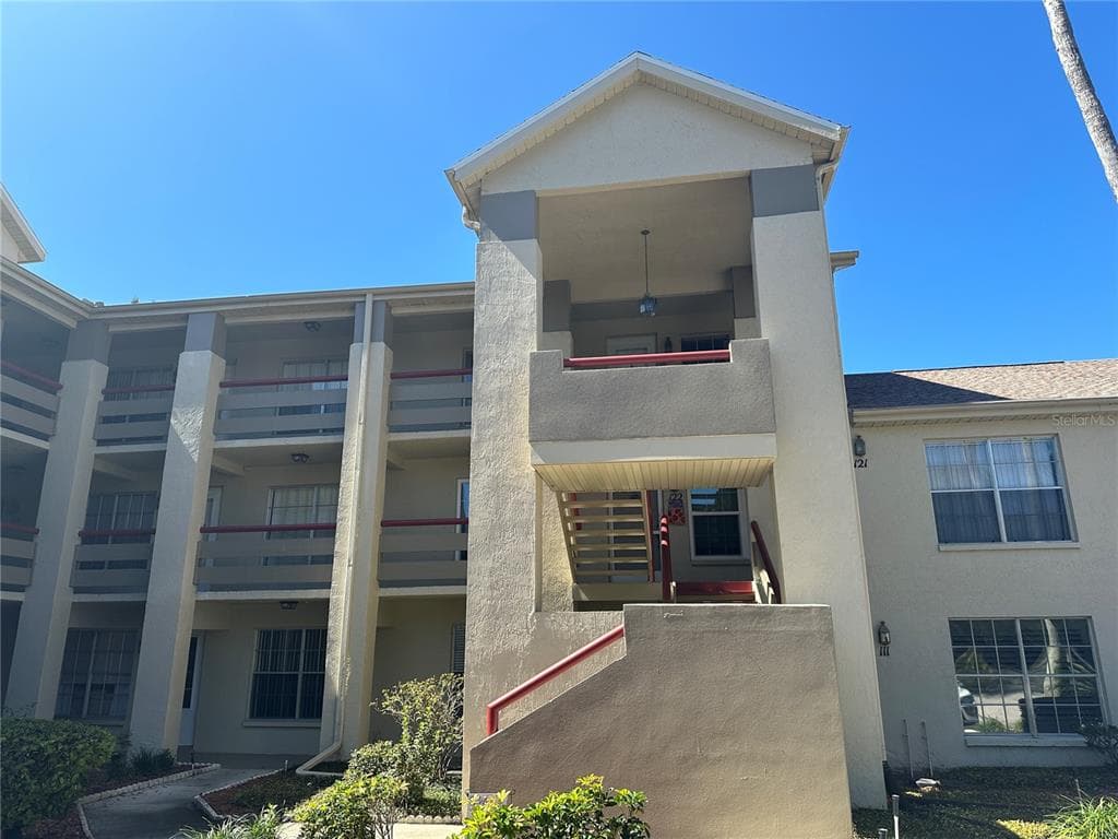 4515 WHITTON WAY UNIT 131 NEW PORT RICHEY, FL 34653