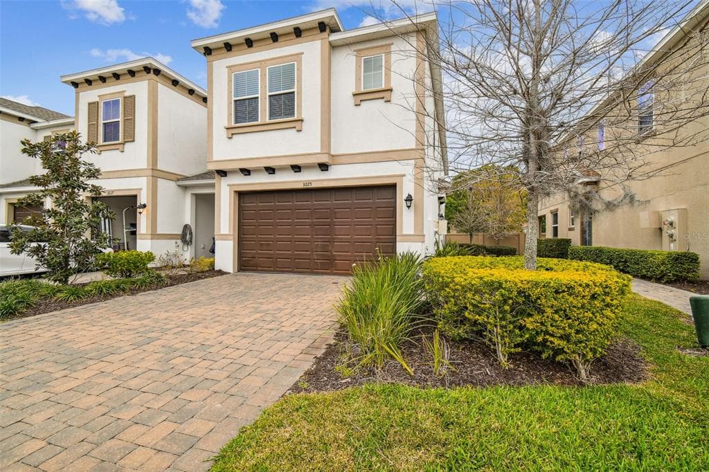3225 PAINTED BLOSSOM COURT LUTZ, FL 33558