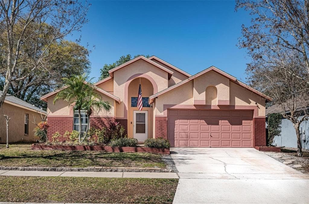 4814 LIMERICK DRIVE TAMPA, FL 33610
