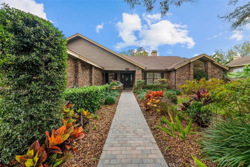 912 BELLE TIMBRE AVENUE BRANDON, FL 33511