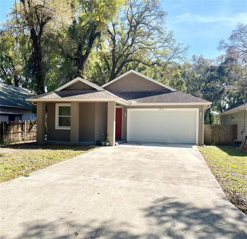2033 E NEW ORLEANS AVENUE TAMPA, FL 33610