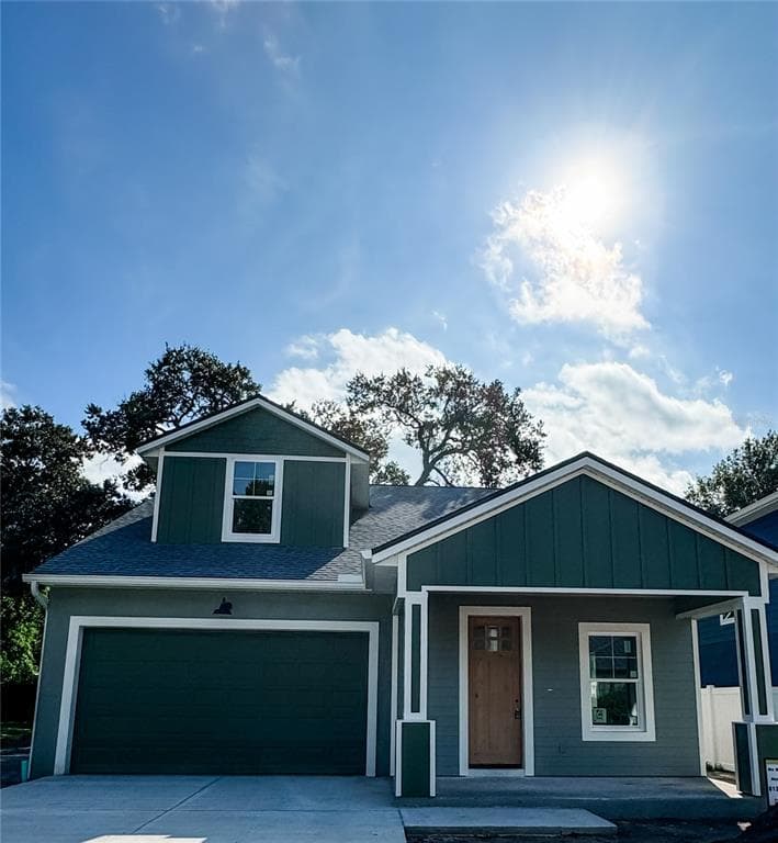806 W PLYMOUTH STREET TAMPA, FL 33603