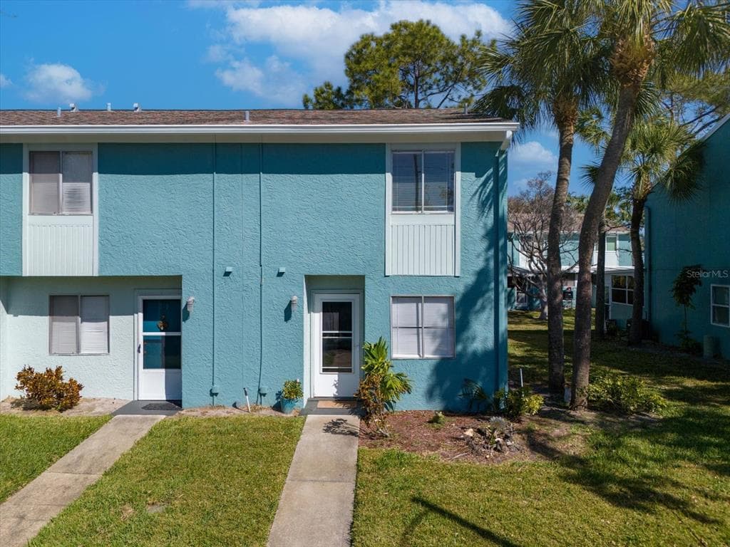 175 114TH AVENUE NE UNIT 175 ST PETERSBURG, FL 33716