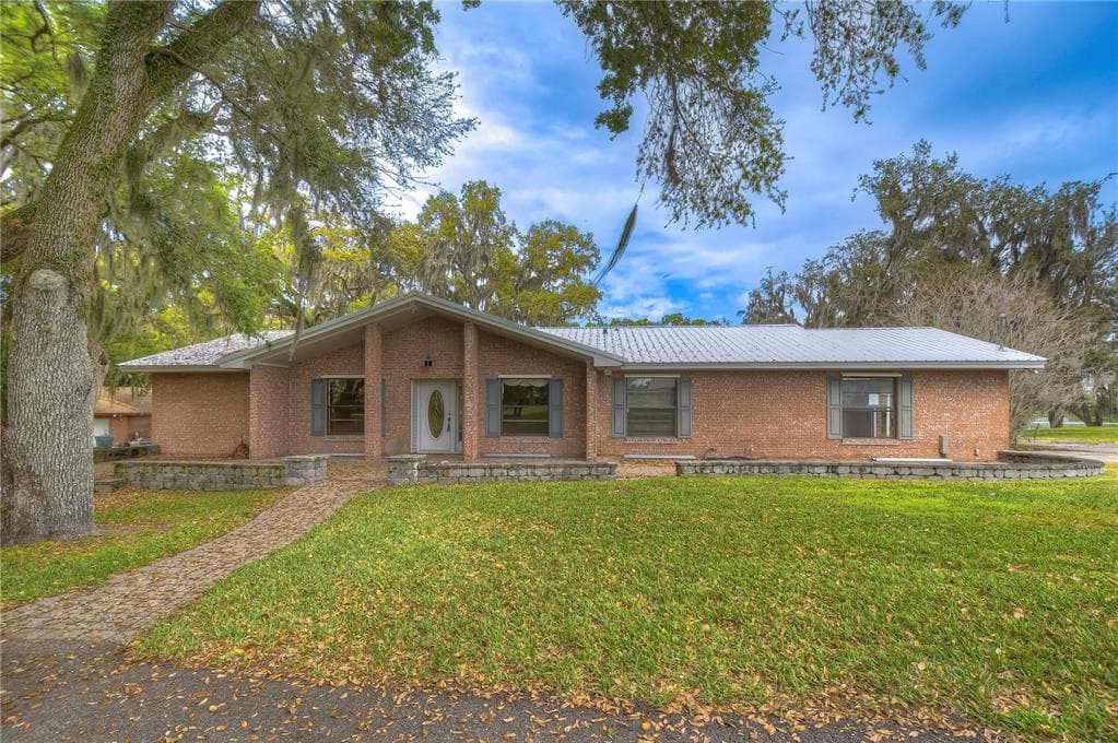 13938 BLACKJACK ROAD DOVER, FL 33527