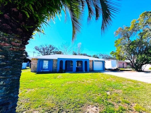 12570 LINDEN DRIVE SPRING HILL, FL 34609