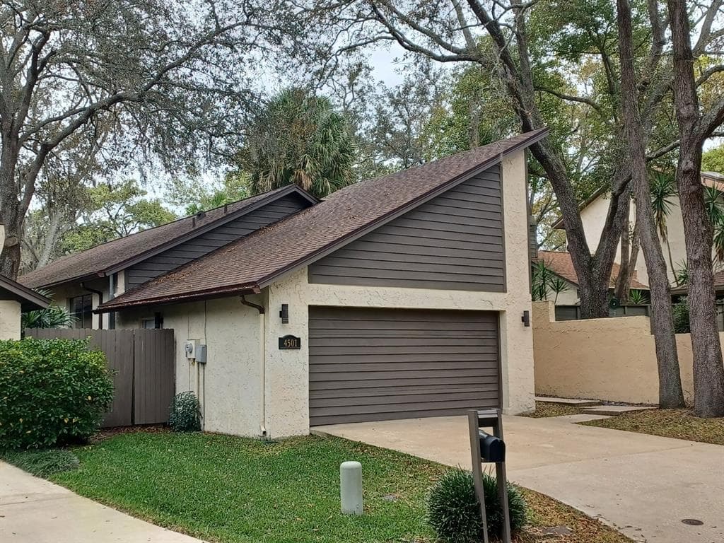 4501 SWEETWATER LAKE DRIVE UNIT 4501 TAMPA, FL 33613
