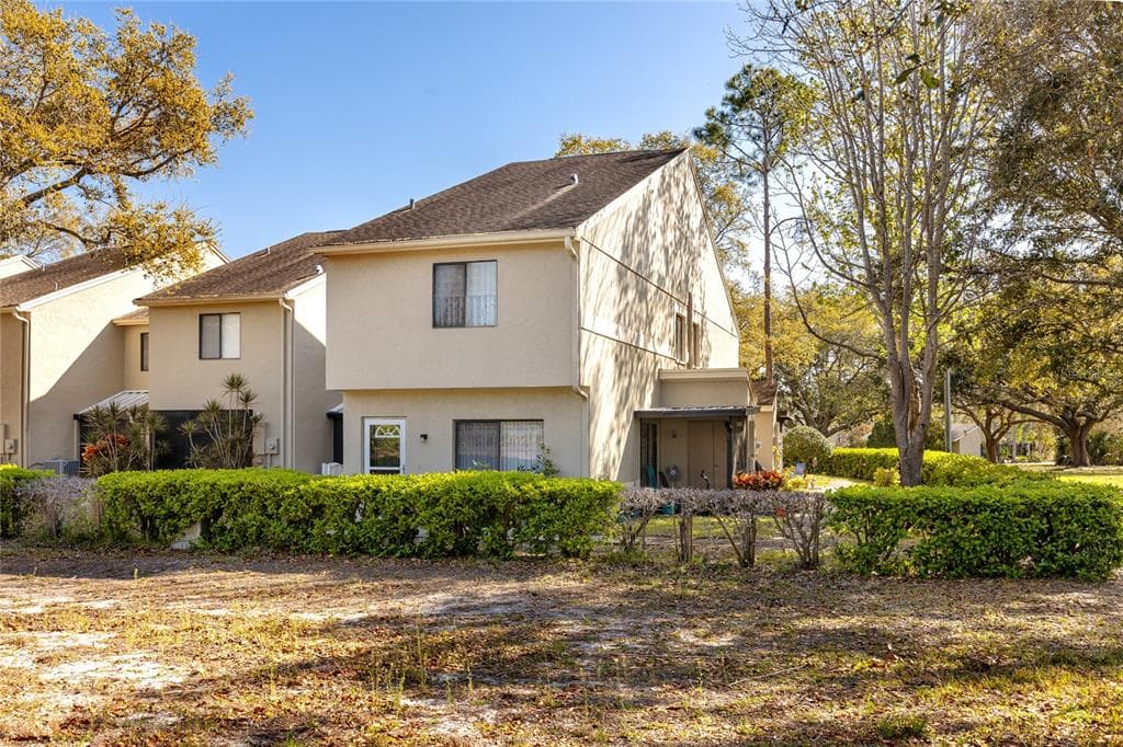 2803 THAXTON DRIVE UNIT 12 PALM HARBOR, FL 34684