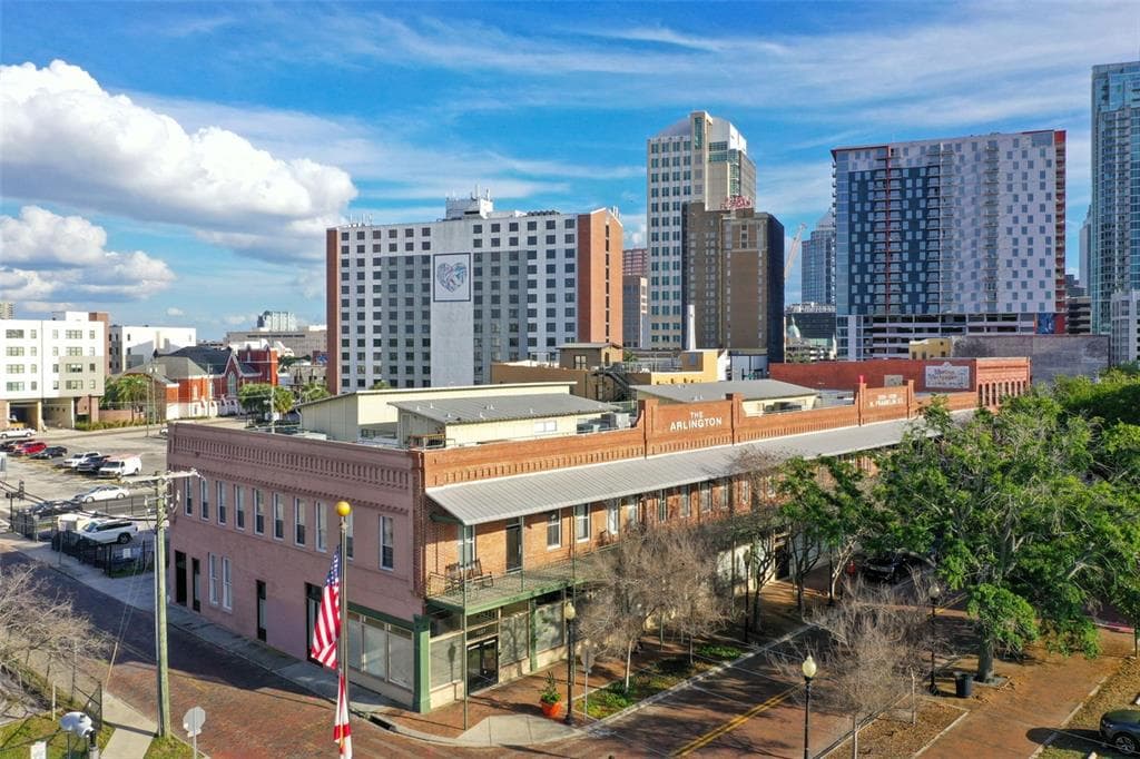 1213 N FRANKLIN STREET TAMPA, FL 33602