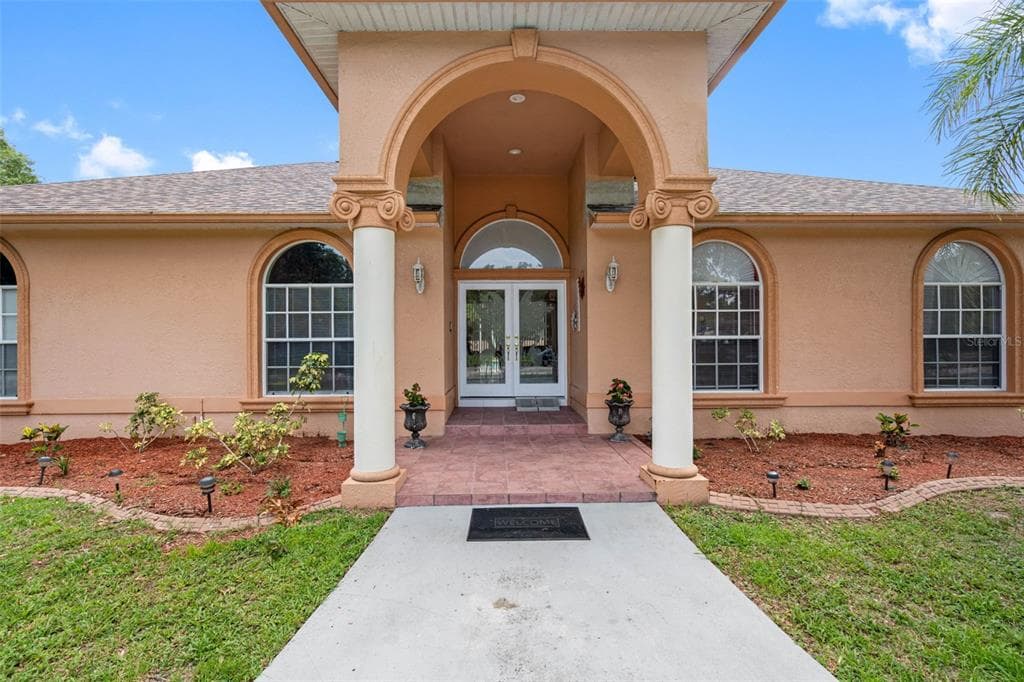 8602 VIVIAN BASS WAY ODESSA, FL 33556
