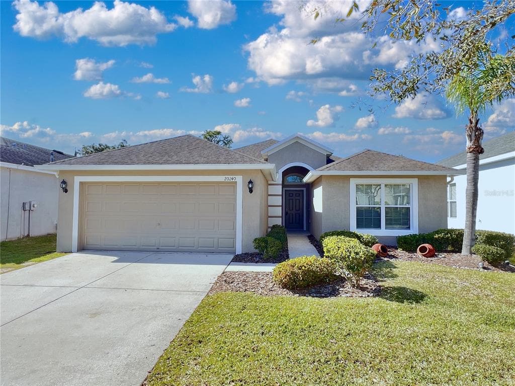 20240 MERRY OAK AVENUE TAMPA, FL 33647