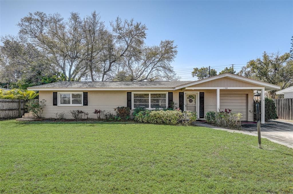 11782 78TH TERRACE SEMINOLE, FL 33772