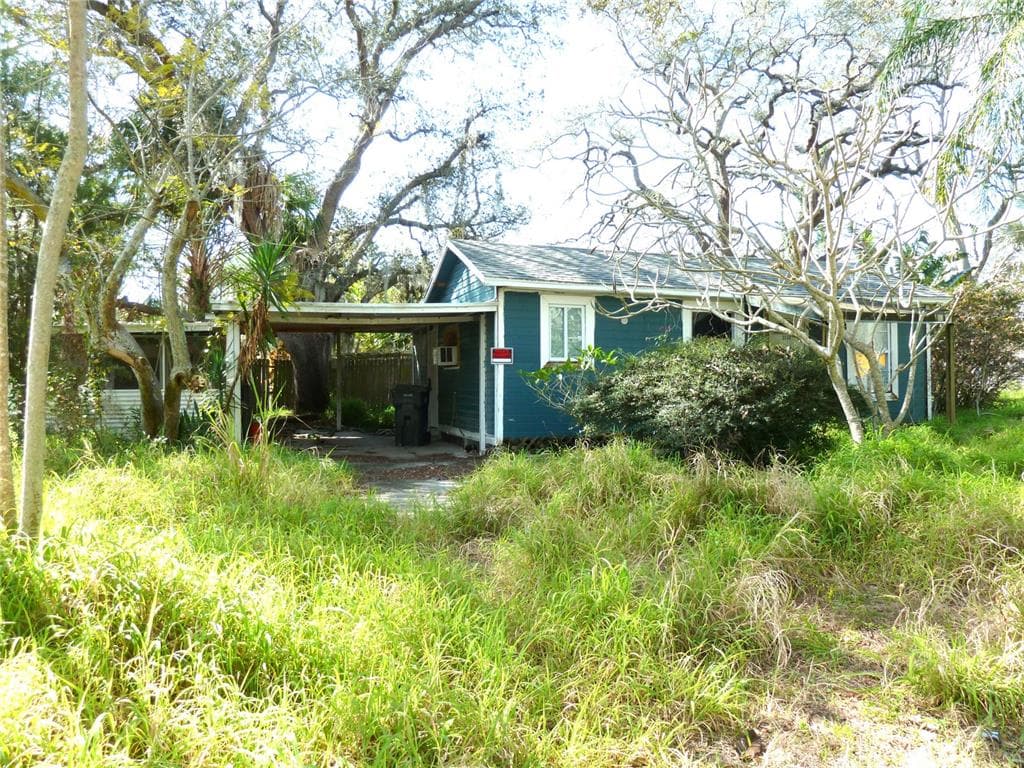 3190 69TH AVENUE N ST PETERSBURG, FL 33702