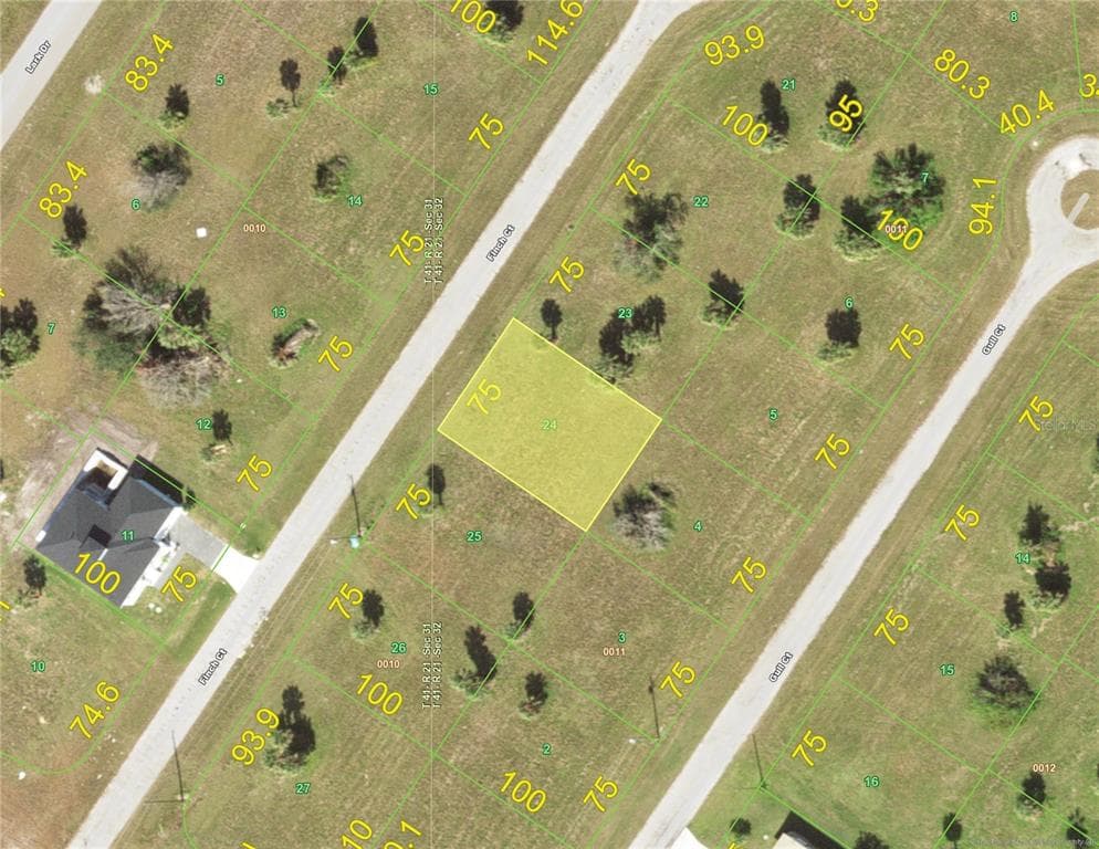 8 FINCH COURT PLACIDA, FL 33946