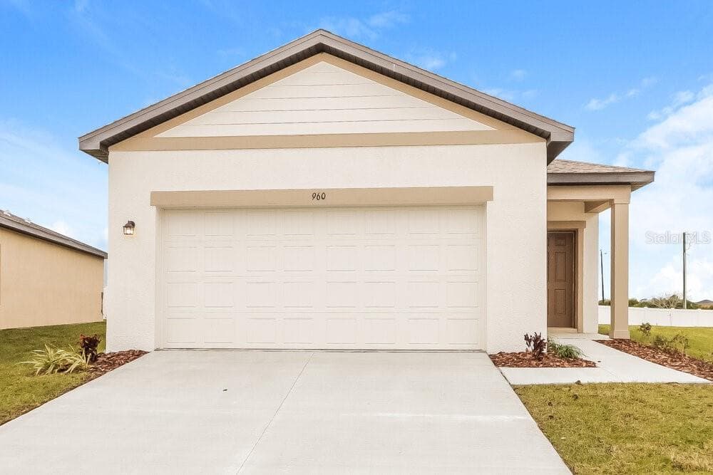 960 KELLY FERN LOOP RUSKIN, FL 33570