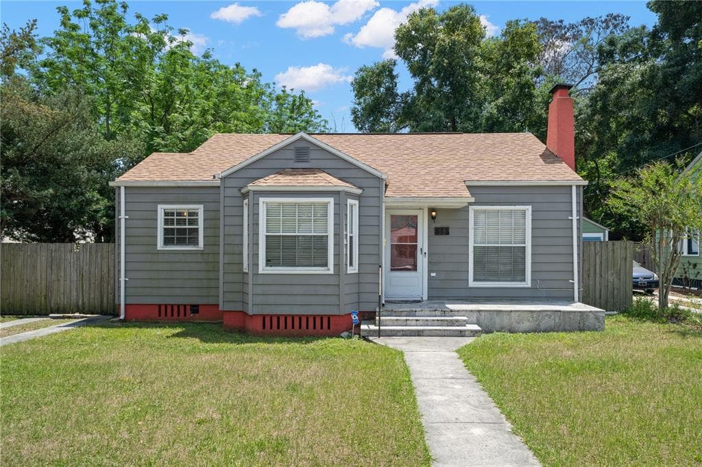 513 E ELLICOTT STREET TAMPA, FL 33603