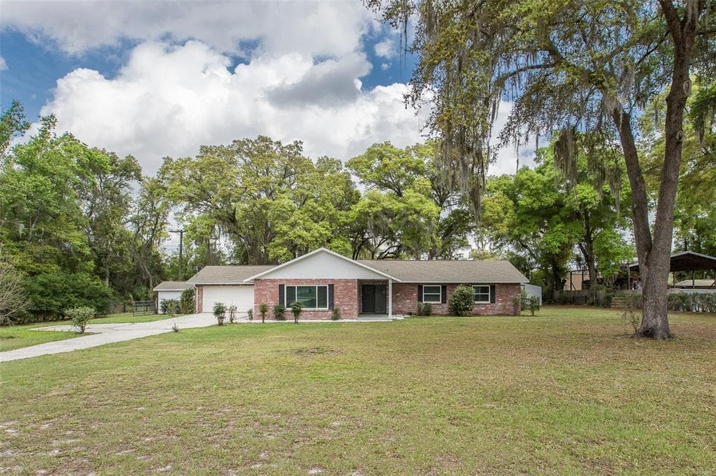 37301 MOORE DRIVE DADE CITY, FL 33525