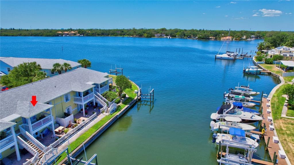 5006 STARFISH DRIVE SE UNIT D ST PETERSBURG, FL 33705