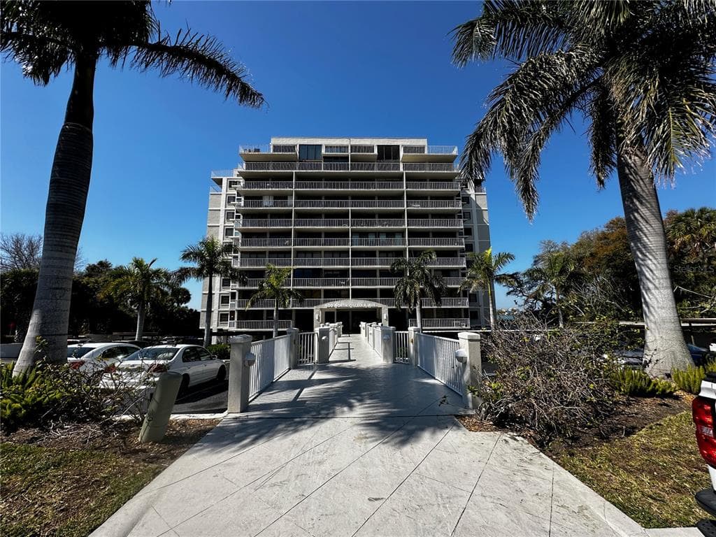 500 N OSCEOLA AVENUE UNIT 601