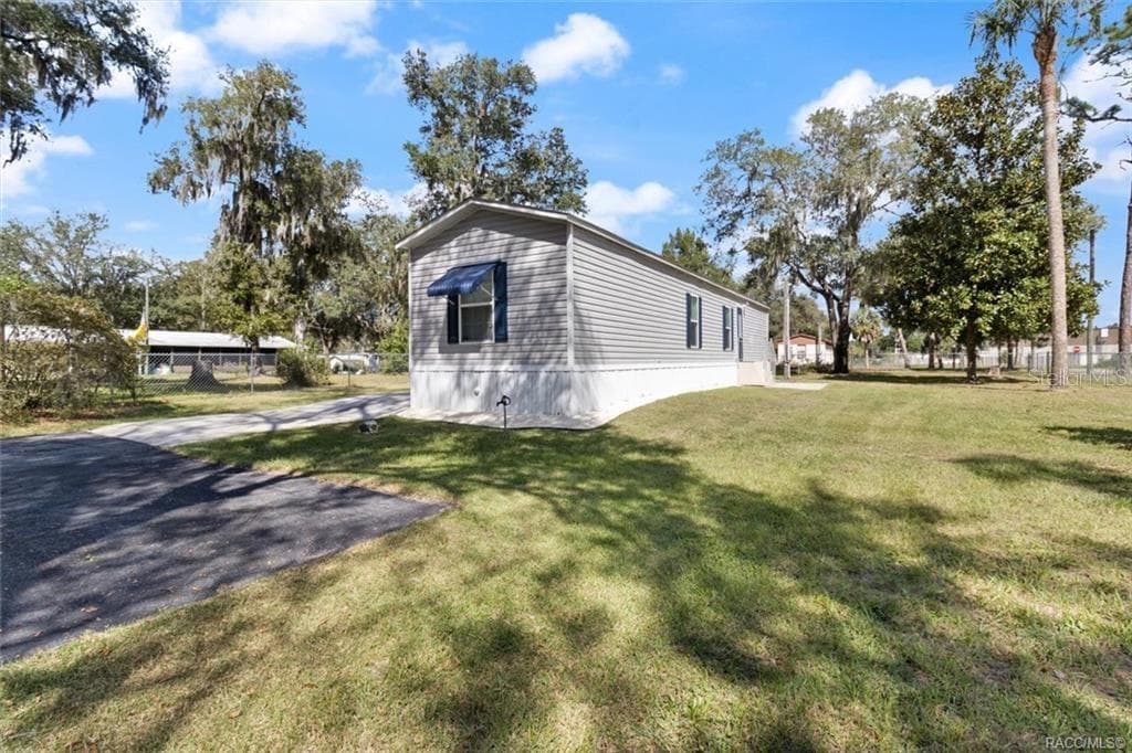 6351 W FLANDERS LANE CRYSTAL RIVER, FL 34429
