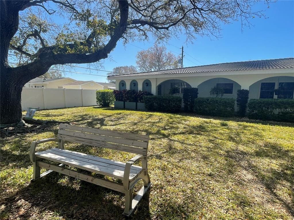 11200 102ND AVENUE UNIT 117 SEMINOLE, FL 33778