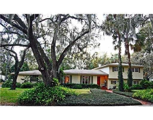 3302 W HAWTHORNE ROAD TAMPA, FL 33611