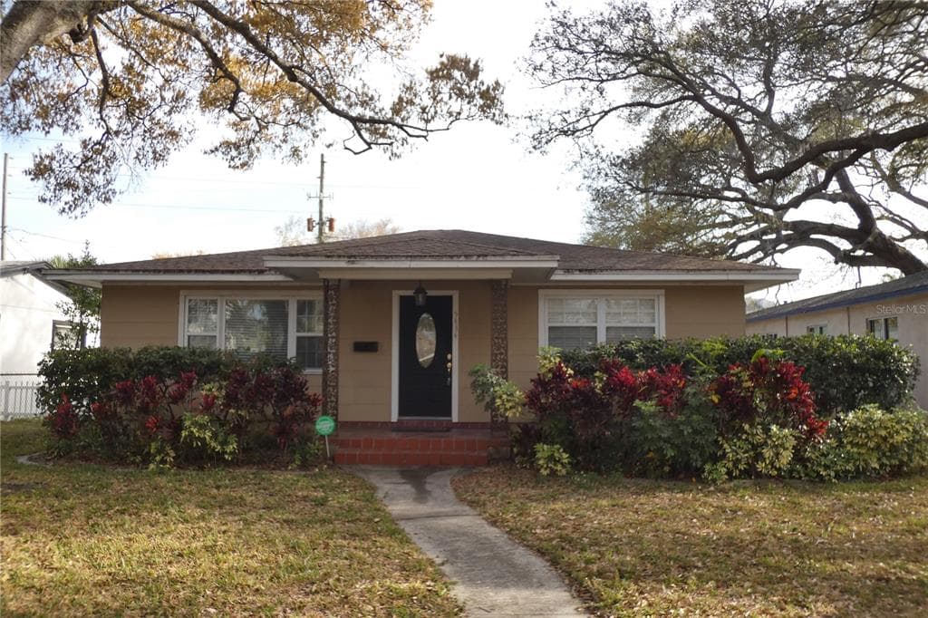 5434 1ST AVENUE N ST PETERSBURG, FL 33710