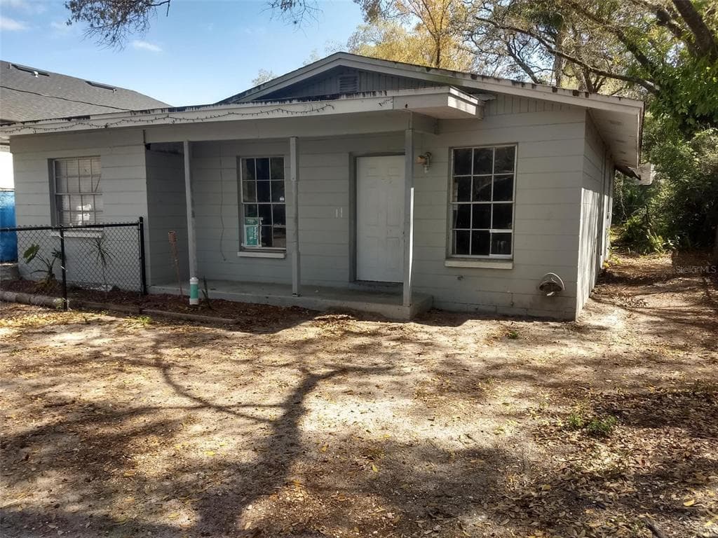 7019 N WILLOW AVENUE TAMPA, FL 33604