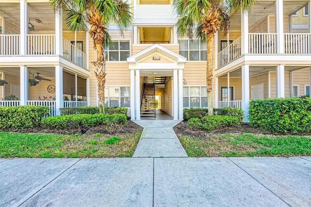 4802 51ST STREET W UNIT 1807 BRADENTON, FL 34210