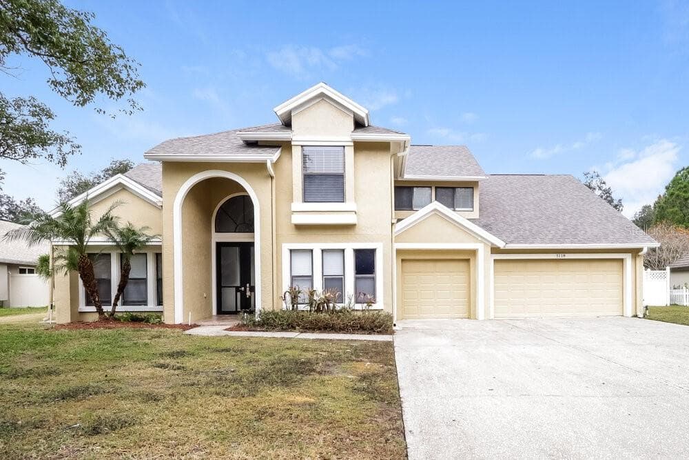 5118 STONEHURST ROAD TAMPA, FL 33647
