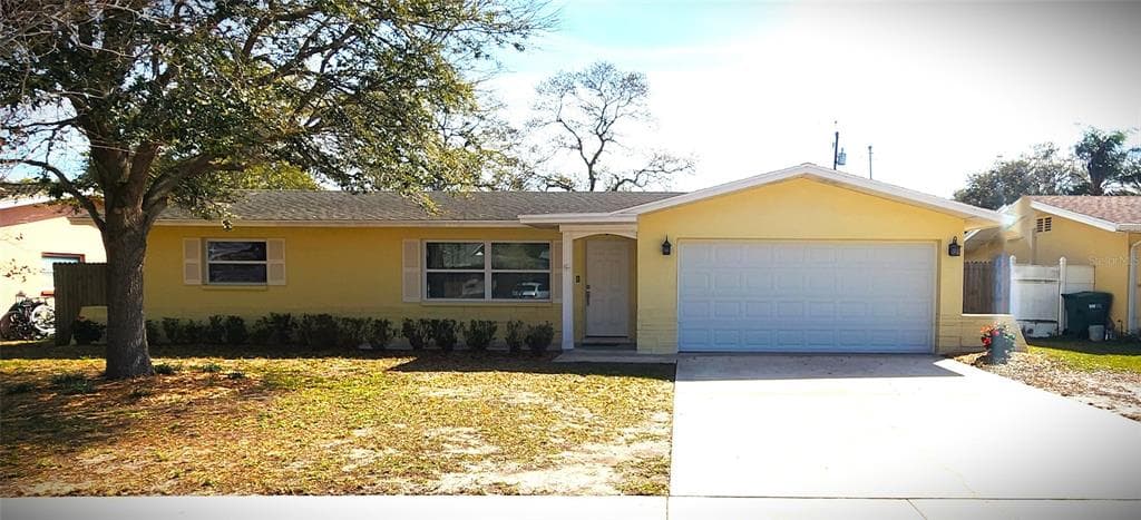 1667 FORTUNE DRIVE CLEARWATER, FL 33756