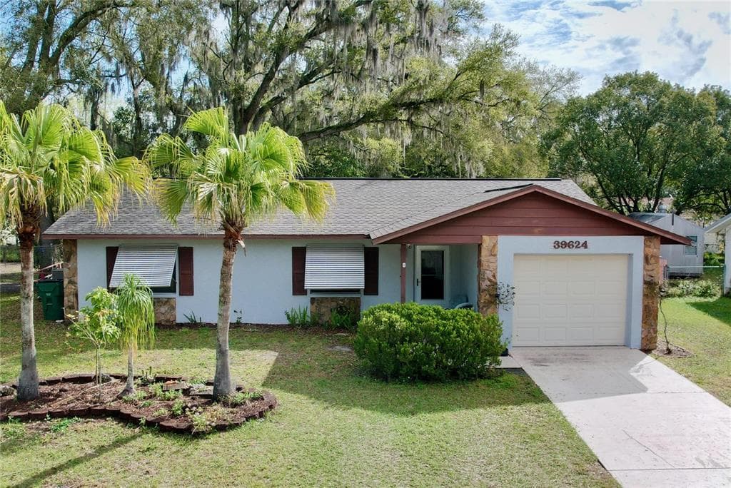 39624 MEADOWOOD LOOP ZEPHYRHILLS, FL 33542