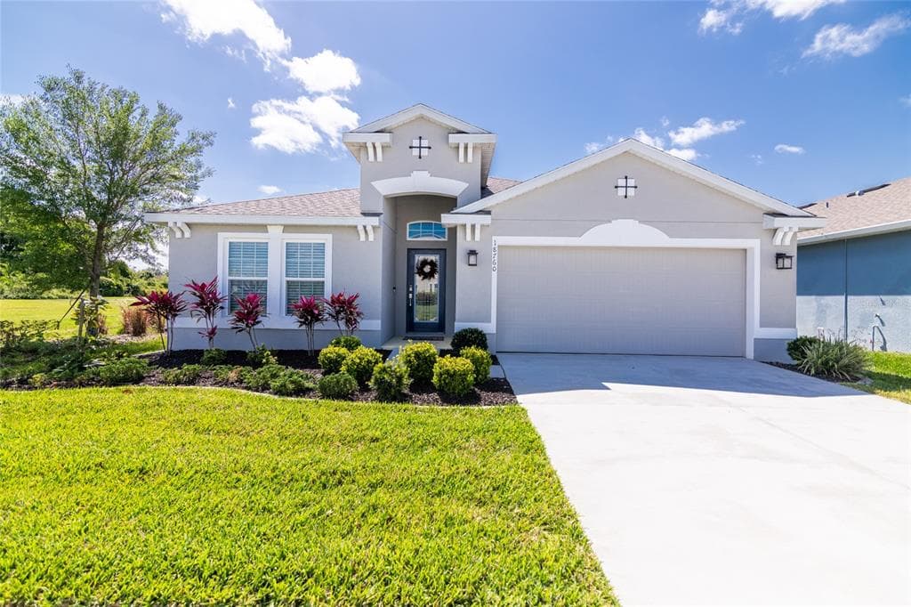 18760 HUNTERS MEADOW WALK LAND O LAKES, FL 34638