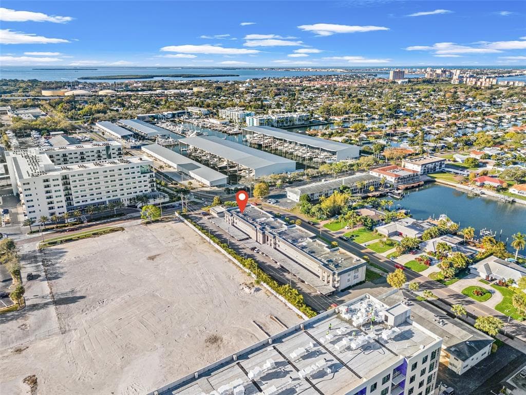 4500 37TH STREET S UNIT 13 ST PETERSBURG, FL 33711