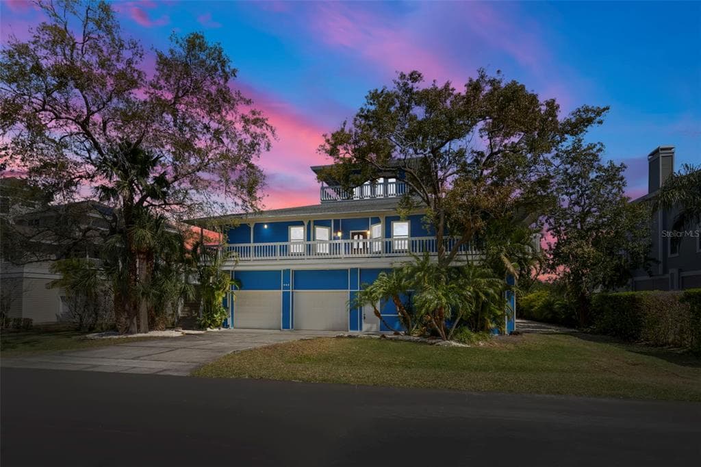 965 POINT SEASIDE DRIVE