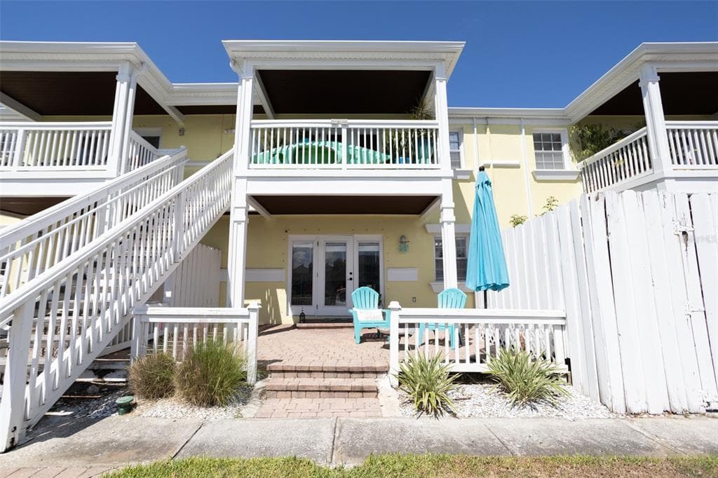 5011 STARFISH DRIVE SE UNIT A ST PETERSBURG, FL 33705