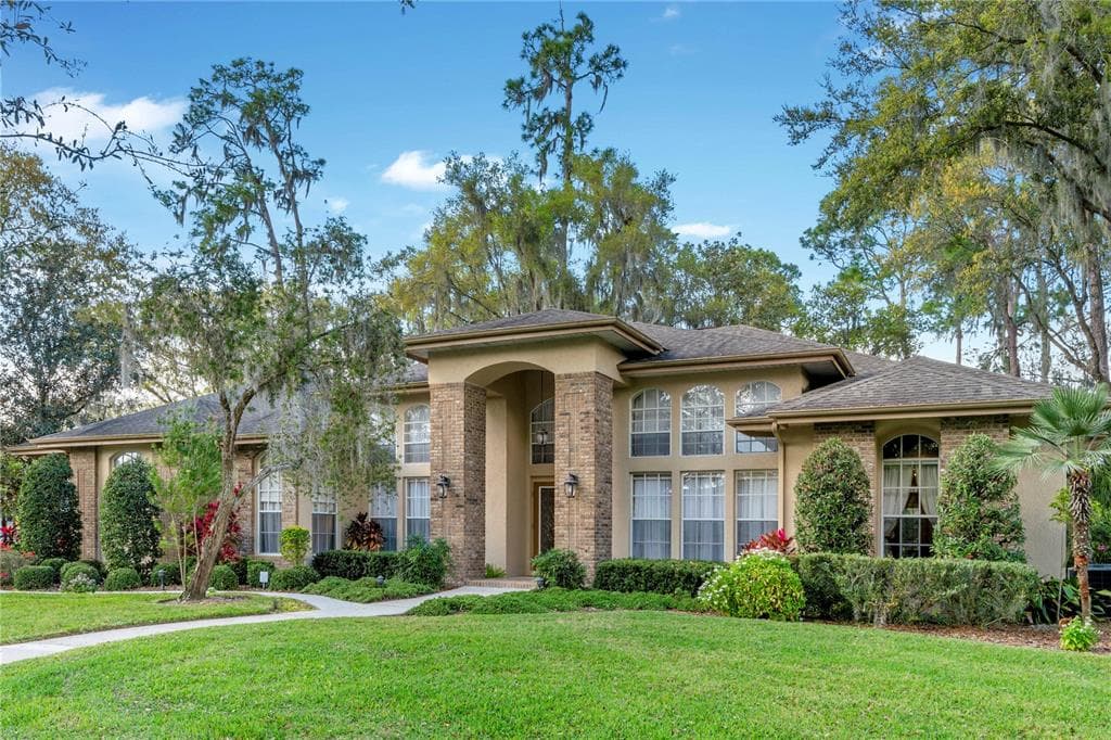 1008 EMERALD CREEK DRIVE