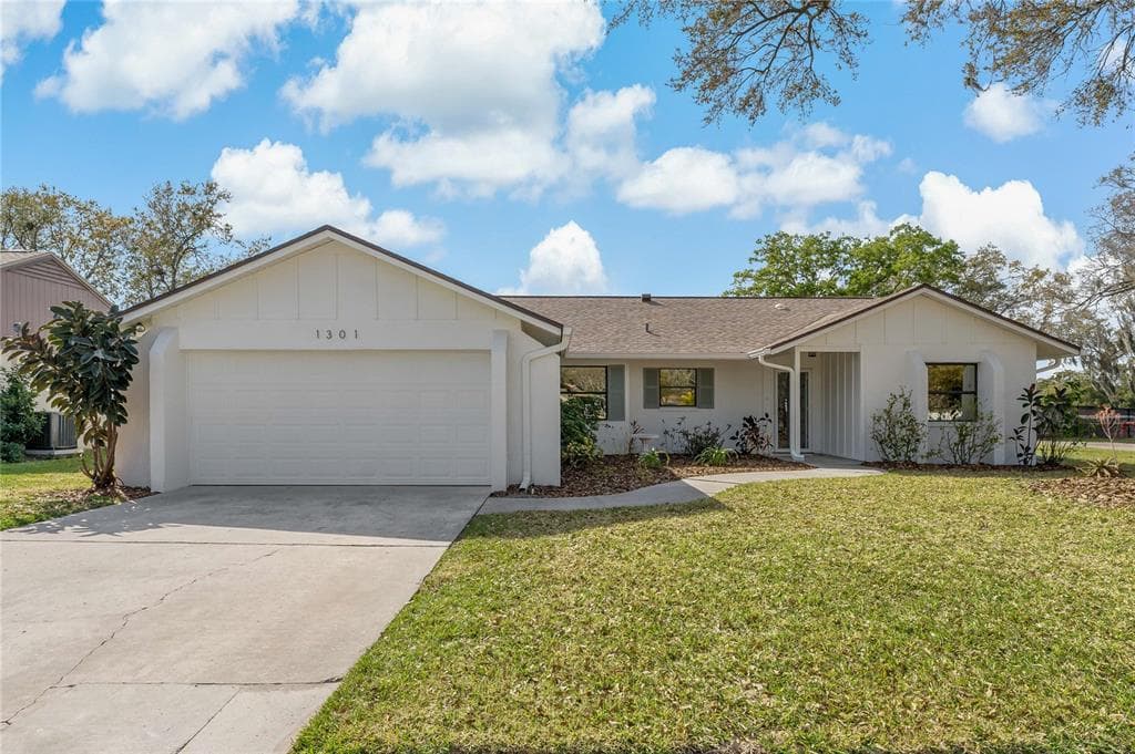 1301 W REDBUD STREET PLANT CITY, FL 33563