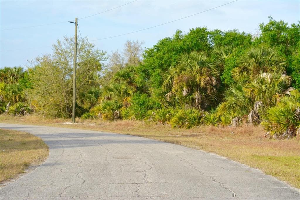 5019 MATEO CIRCLE LABELLE, FL 33935