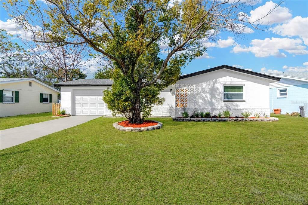 5431 POINSETTIA DRIVE NEW PORT RICHEY, FL 34652