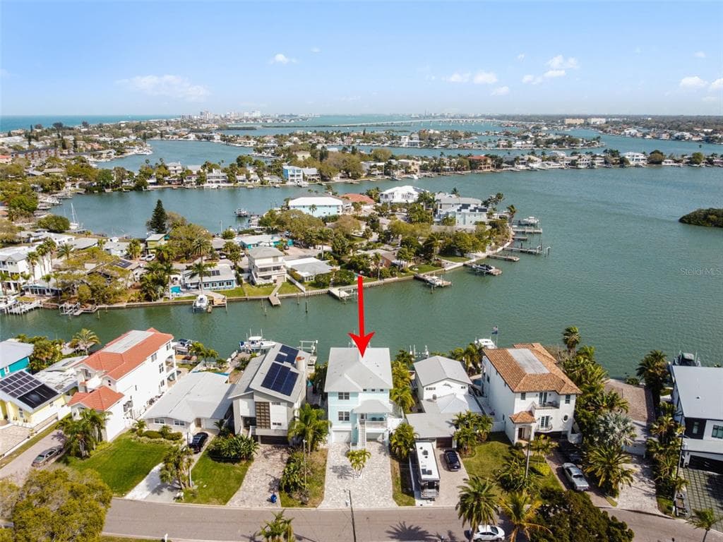 410 16TH AVENUE INDIAN ROCKS BEACH, FL 33785