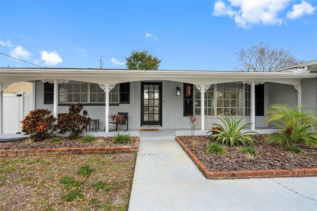2054 HIGH RIDGE DRIVE CLEARWATER, FL 33763