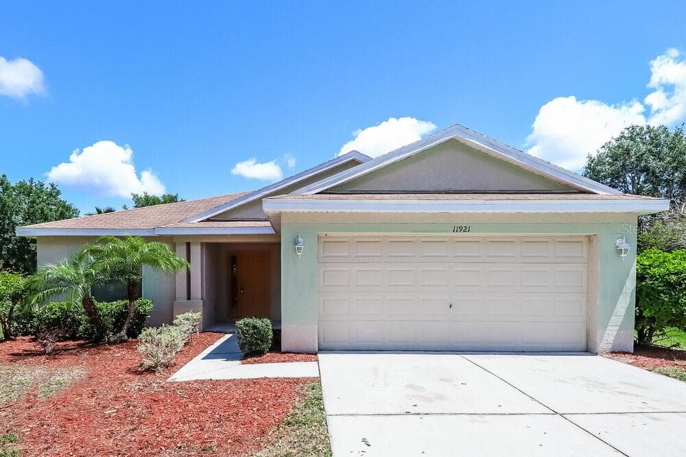 11921 AUTUMN CREEK DRIVE RIVERVIEW, FL 33569