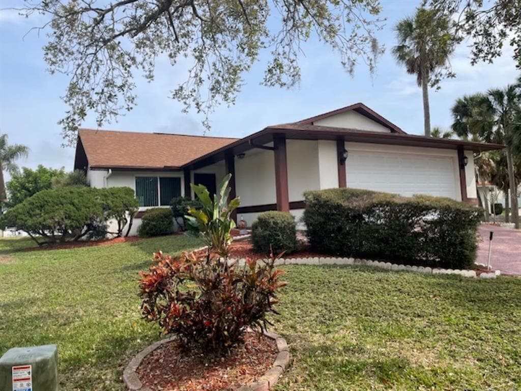 6233 SPOONBILL DRIVE