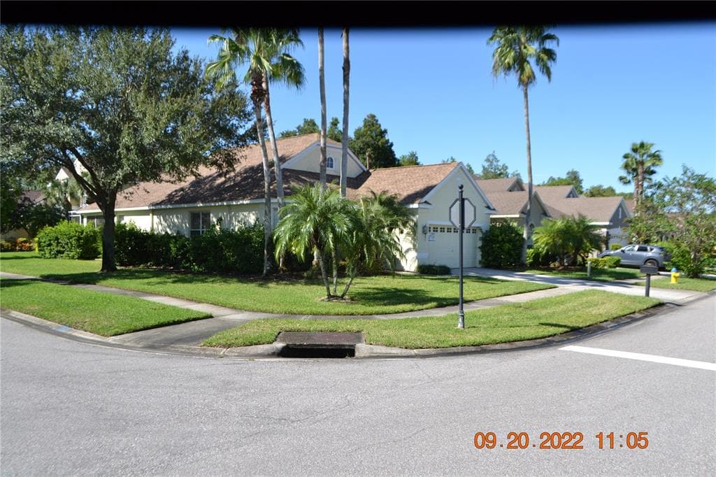 9523 GREENPOINTE TAMPA, FL 33626